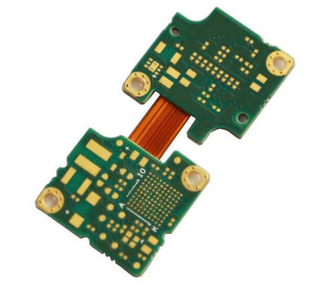 PCB と FPC